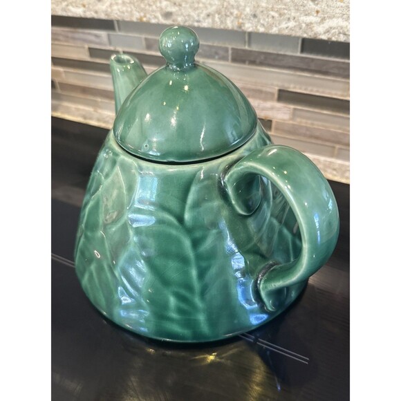 Retired Vintage JADE LEAVES by PIER 1, 5 Cup Teapot w/Lid, Green Raised Leaves - Picture 4 of 7